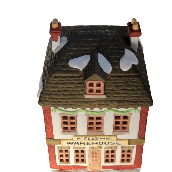 Vintage Christmas Village M. Fezziwig’s Warehouse – Dickens Collectible - Picture 8 of 10